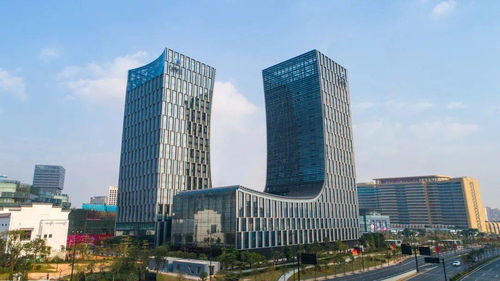 集團公司與廣西農信社 中企云鏈簽署三方合作協(xié)議